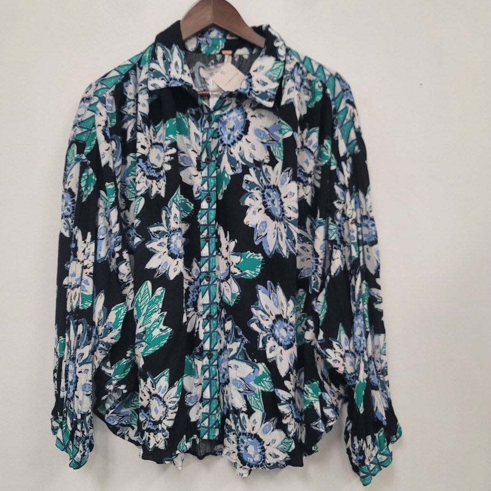 Free People Womens Good Vibrations‎ Floral Daisy Button Top Size S Blue Boho
